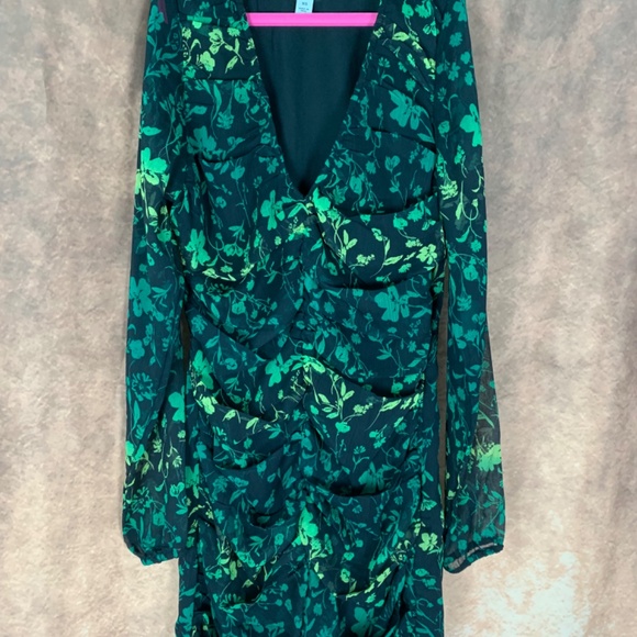 A New Day Women's Ruched Front Green Bodycon Dress Floral Print - Picture 7 of 10